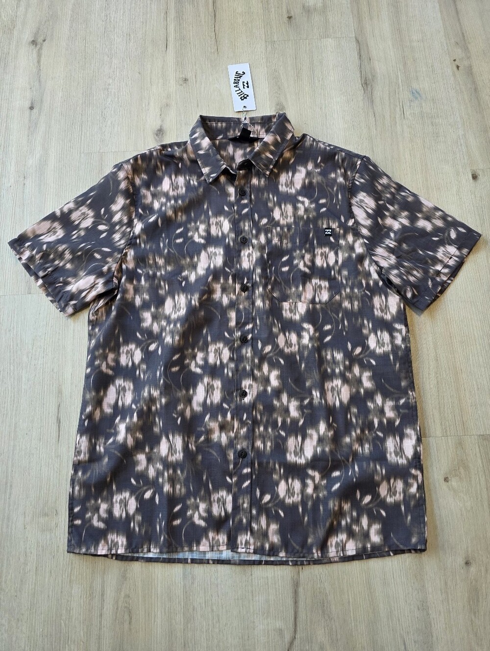 Billabong Men's Button Front Short Sleeve Shirt Size L Slate Black